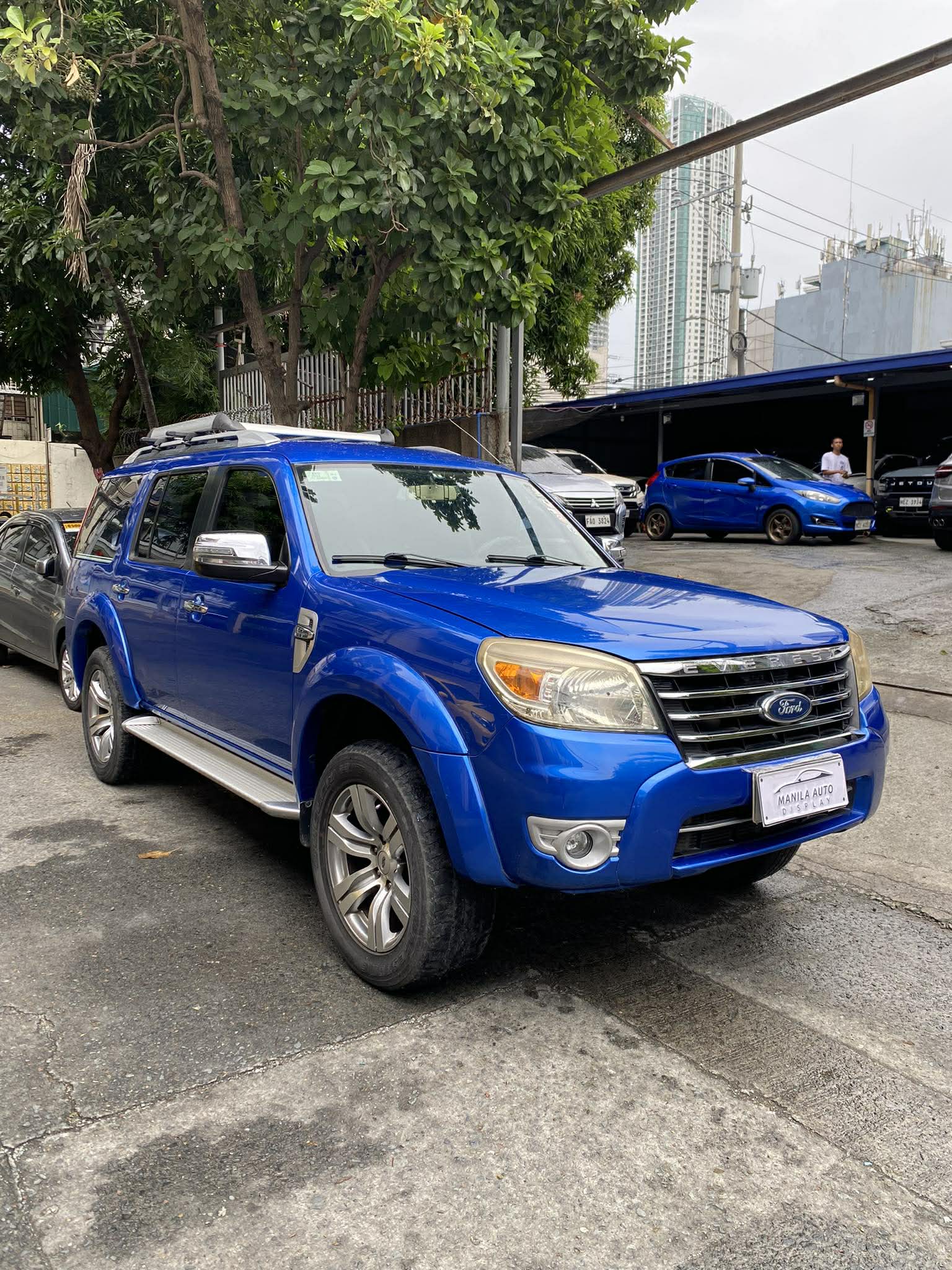 2011 FORD EVEREST 2.5L DSL 4X2 AUTOMATIC TRANSMISSION - Image 4