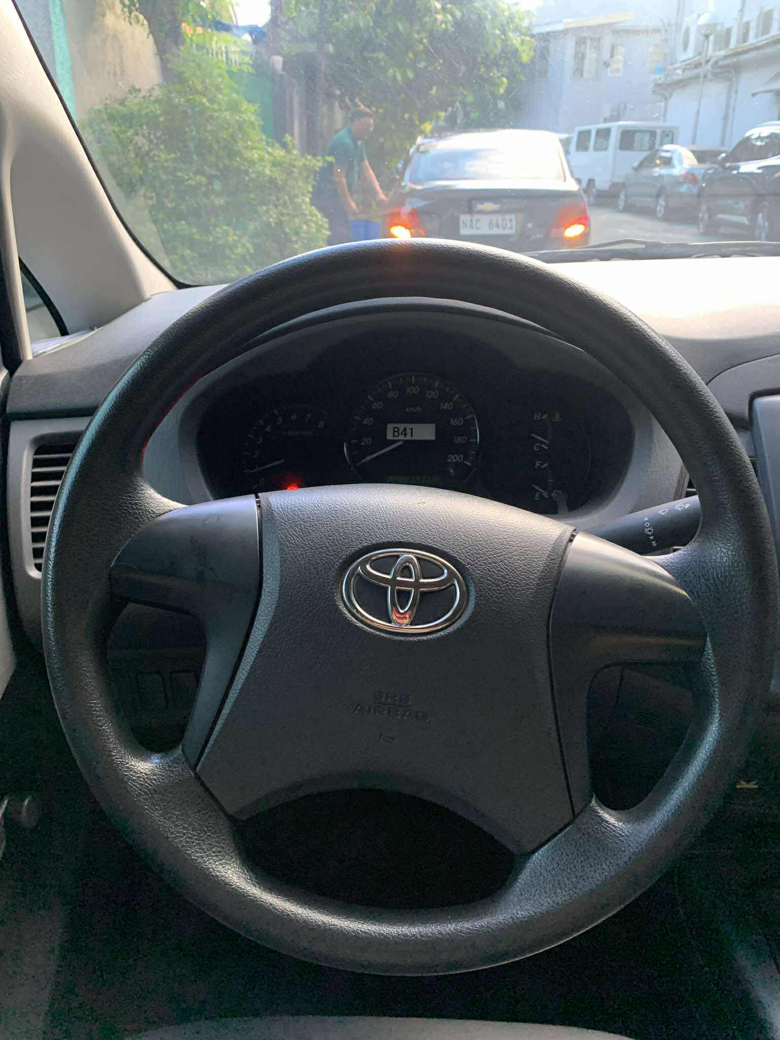 2016 TOYOTA INNOVA 2.0L J MANUAL TRANSMISSION - Image 11