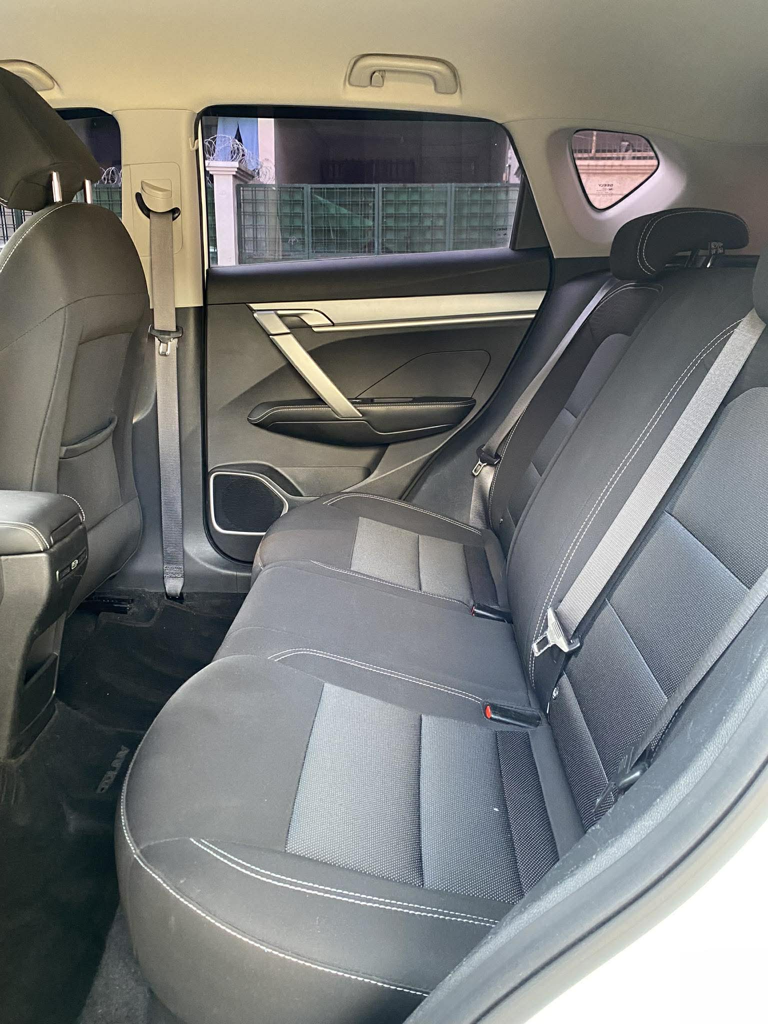 2022 GEELY COOLRAY 1.5L COMFORT GAS AUTOMATIC TRANSMISSION - Image 8